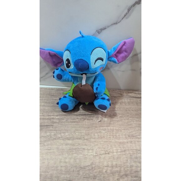 Disney Stitch Plush Toy With Coconut Drink & Green Grass Skirt 7" - Picture 5 of 7